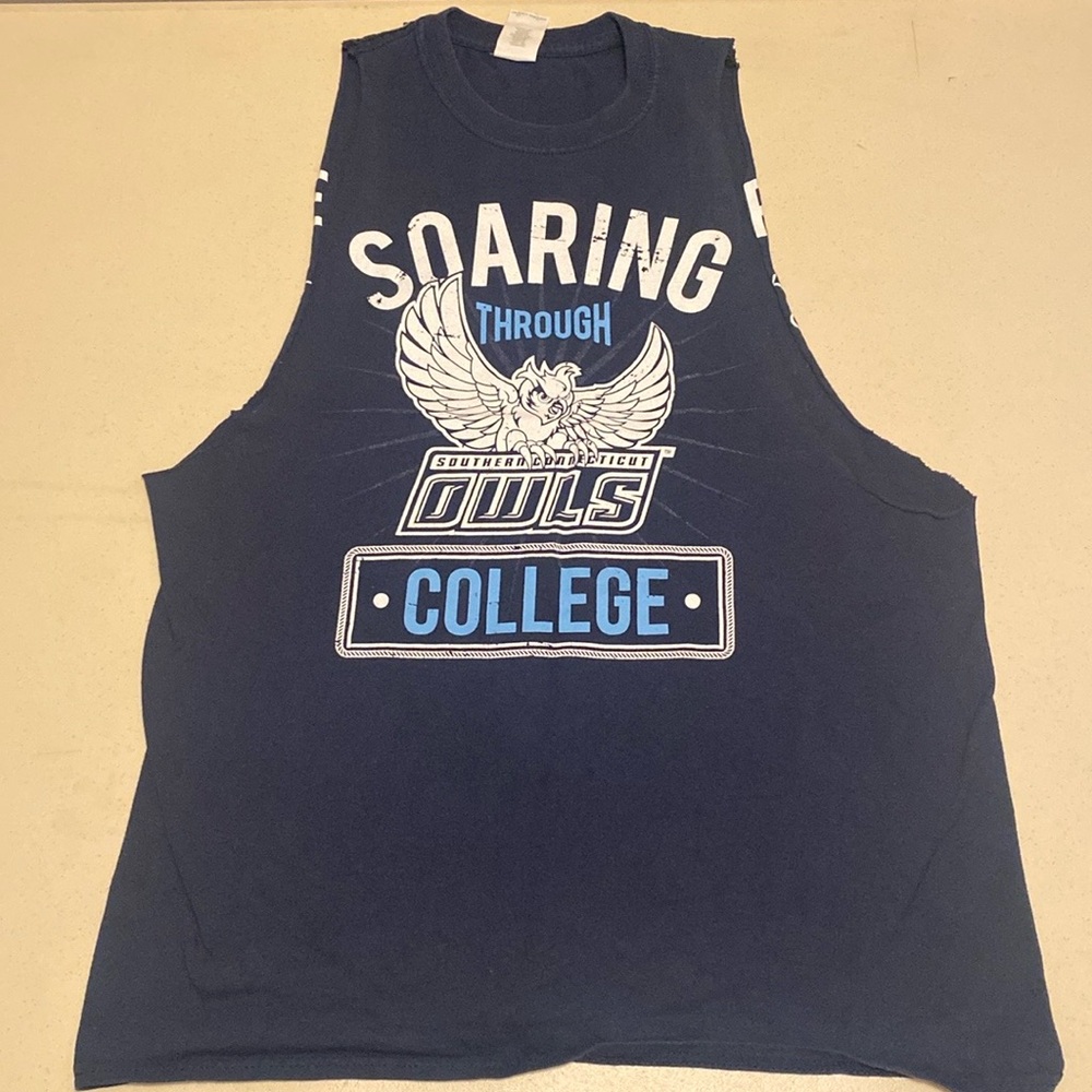 Gildan Navy Blue Graphic Tank Top